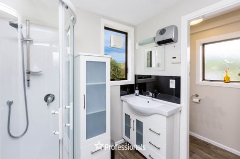 Photo of property in 229 Whitemans Valley Road, Whitemans Valley, Upper Hutt, 5371