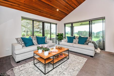 Photo of property in 48a Sinclair Road, Ararimu, Drury, 2579