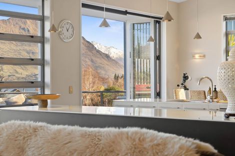 Photo of property in 169 Plantation Road, Wanaka, 9305