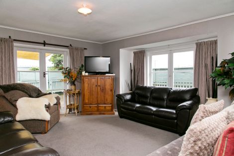 Photo of property in 17 Taupo View Road, Taupo, 3330