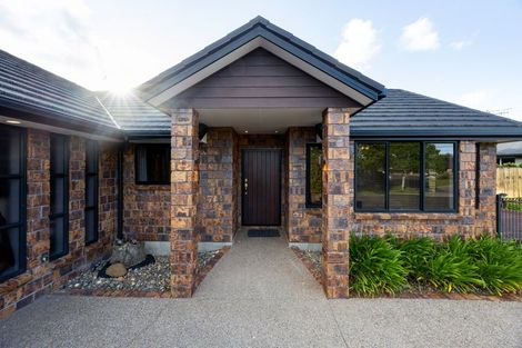 Photo of property in 14 Cherie Close, Rototuna, Hamilton, 3210