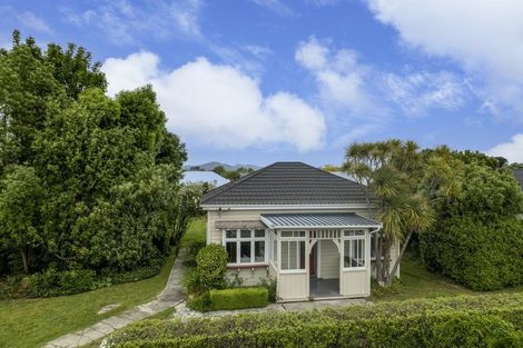 Photo of property in 72 Jeffreys Road, Fendalton, Christchurch, 8052
