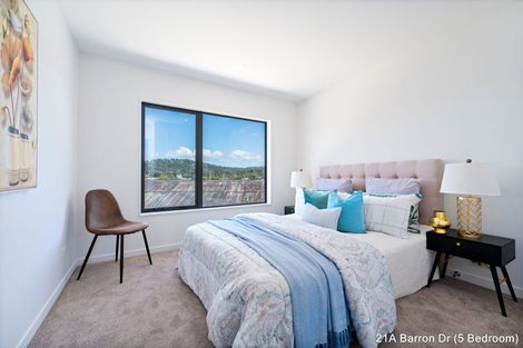 Photo of property in 21c Barron Drive, Green Bay, Auckland, 0604