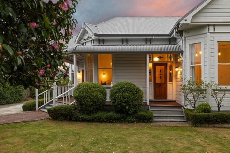 Photo of property in 49 Te Aute Road, Havelock North, 4130