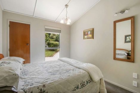 Photo of property in 25 Moana Drive, Mahia, 4198