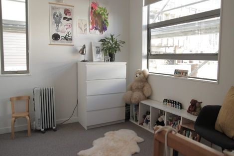 Photo of property in 7/24 Princess Terrace, Newtown, Wellington, 6021