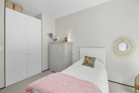 Photo of property in 81 Longhurst Terrace, Cashmere, Christchurch, 8022