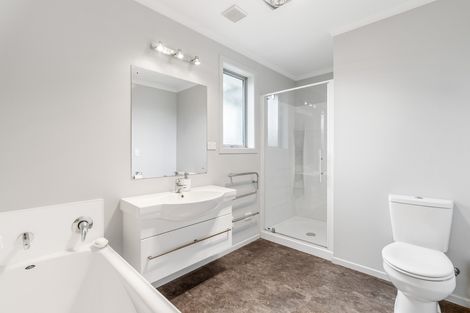 Photo of property in 23 Grandvista Drive, Green Island, Dunedin, 9018