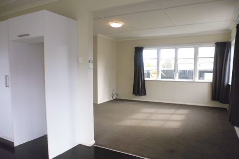 Photo of property in 370 Waiwhetu Road, Fairfield, Lower Hutt, 5011