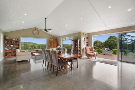 Photo of property in 13 Capstone Place, Te Kamo, Kamo, 0185