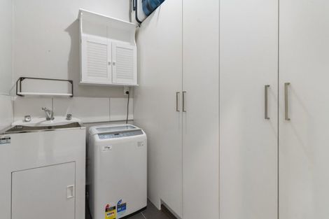 Photo of property in 1 College Street, Masterton, 5810