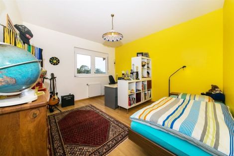 Photo of property in 32 Red Hills Road, Massey, Auckland, 0614