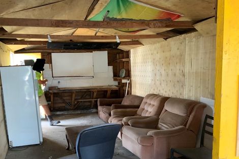 Photo of property in 77 Rattray Street, Riccarton, Christchurch, 8041