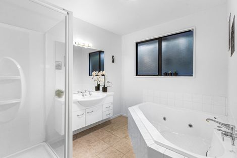 Photo of property in 5 The Stables, Halswell, Christchurch, 8025