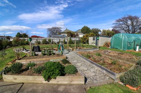 Photo of property in 42 Thyra Street, Dannevirke, 4930