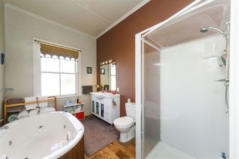 Photo of property in 233 Makino Road, Feilding, 4702