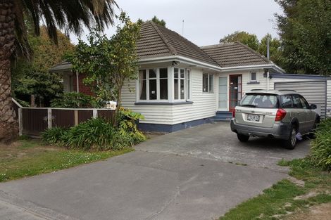 Photo of property in 1 Ludecke Place, Sockburn, Christchurch, 8042
