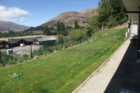 Photo of property in 12 Turnbull Crescent, Wanaka, 9305