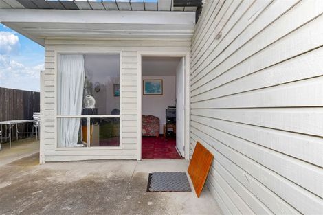 Photo of property in 112 Sparks Road, Hoon Hay, Christchurch, 8025