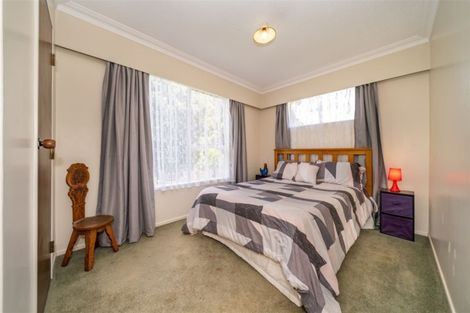 Photo of property in 30 Larchmont Grove, Totara Park, Upper Hutt, 5018