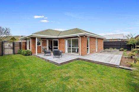 Photo of property in 2/23 Gamblins Road, Saint Martins, Christchurch, 8022