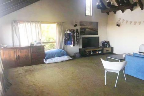 Photo of property in 118 Pupuke Road, Hillcrest, Auckland, 0627