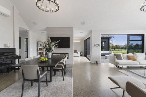 Photo of property in 5 Rossbern Lane, Clevedon, Papakura, 2585