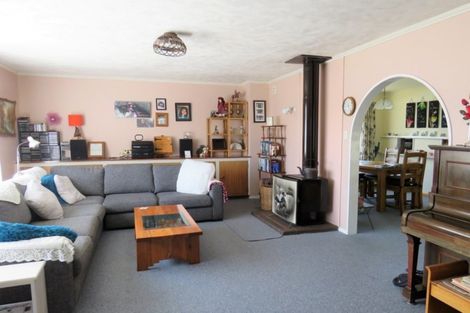 Photo of property in 12 Settlement Road, Kurow, 9435