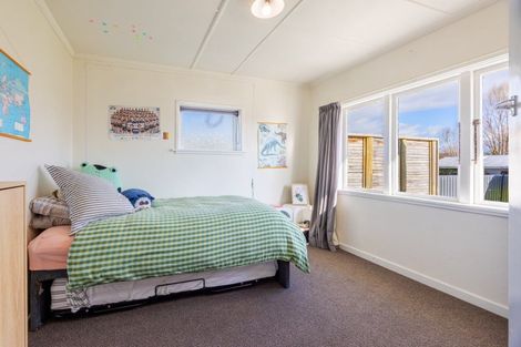 Photo of property in 68 Racecourse Road, Waipukurau, 4200