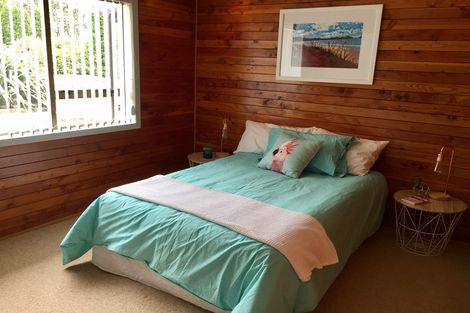 Photo of property in 23 Bluewater Place, Wattle Downs, Auckland, 2103