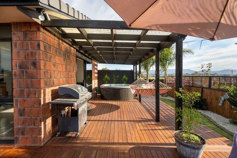 Photo of property in 11 Holyoake Terrace, Omokoroa, 3114