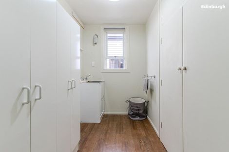 Photo of property in 142 Victoria Road, Saint Kilda, Dunedin, 9012