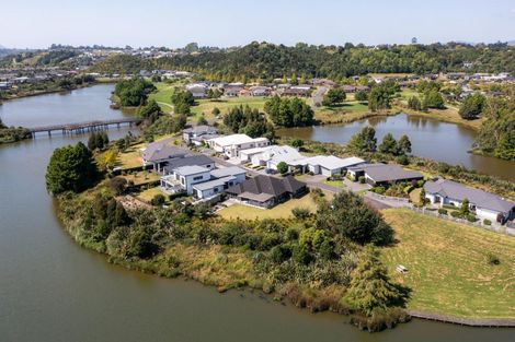 Photo of property in 42 Double Bay Road, Pyes Pa, Tauranga, 3112