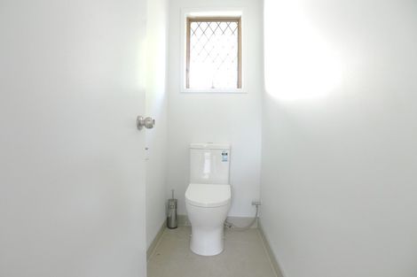 Photo of property in 10 Pohutukawa Place, Ellerslie, Auckland, 1051