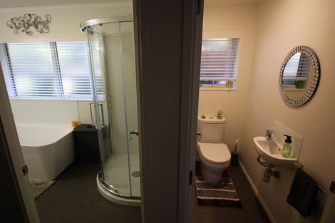 Photo of property in 6 Palm Court, Mount Maunganui, 3116