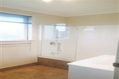 Photo of property in 1a Waitaua Street, Papakura, 2110