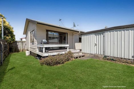 Photo of property in 2/32 Great South Road, Papakura, 2110