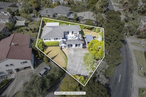 Photo of property in 8 Konini Road, Titirangi, Auckland, 0604
