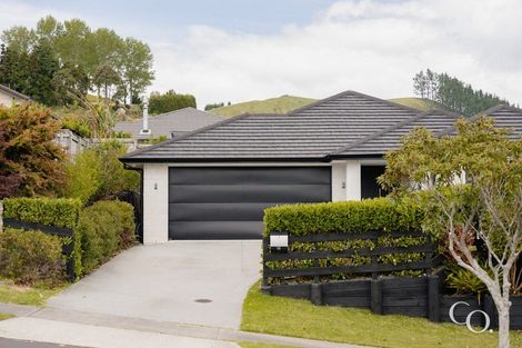 Photo of property in 15 Ballintoy Park Drive, Welcome Bay, Tauranga, 3175