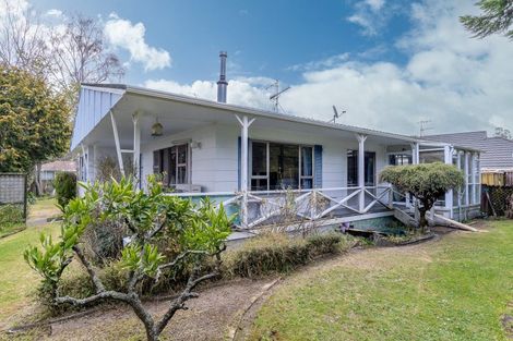 Photo of property in 1 Sheridan Crescent, Leamington, Cambridge, 3432