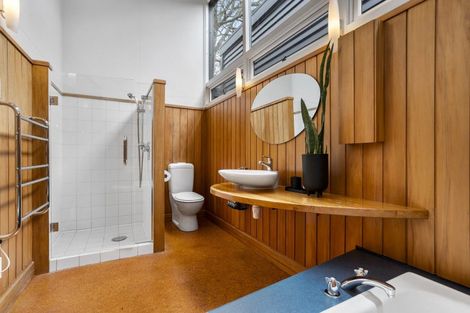 Photo of property in 52 Queenstown Road, Onehunga, Auckland, 1061