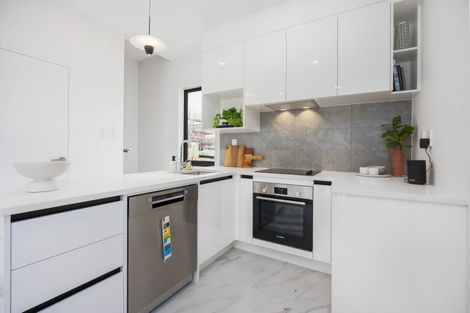 Photo of property in 14 Hokoteta Street, Mount Wellington, Auckland, 1062