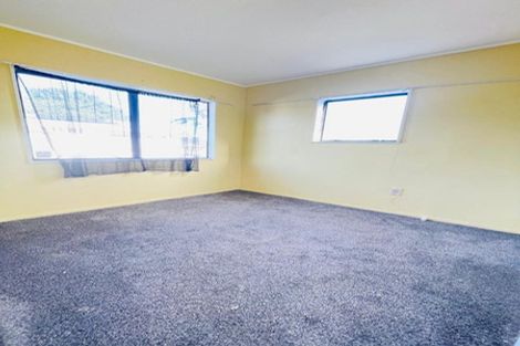 Photo of property in 1/53 Maplesden Drive, Clendon Park, Auckland, 2103