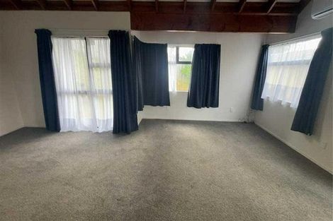 Photo of property in 214 Puriri Street, Castlecliff, Whanganui, 4501