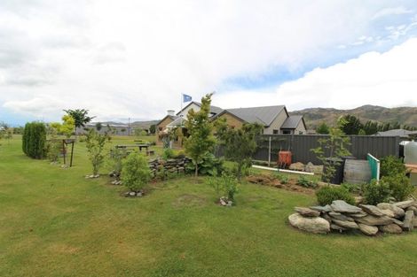 Photo of property in 1 Ash Lane, Cromwell, 9310