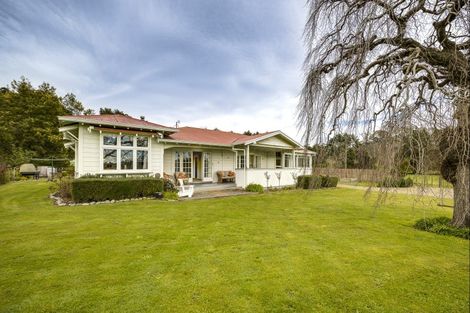 Photo of property in 1233 Kereru Road, Maraekakaho, Hastings, 4171
