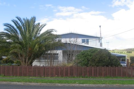 Photo of property in 50 Valley Road, Hikurangi, 0114