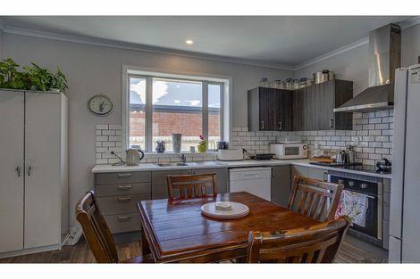 Photo of property in 23 Selwyn Street, Maori Hill, Timaru, 7910