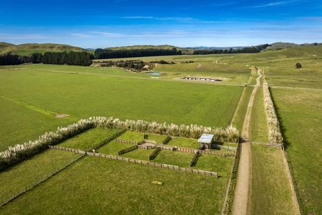 Photo of property in 1233 Kereru Road, Maraekakaho, Hastings, 4171
