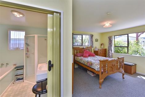 Photo of property in 3 Campbell Terrace, Motunau, Greta Valley, 7387